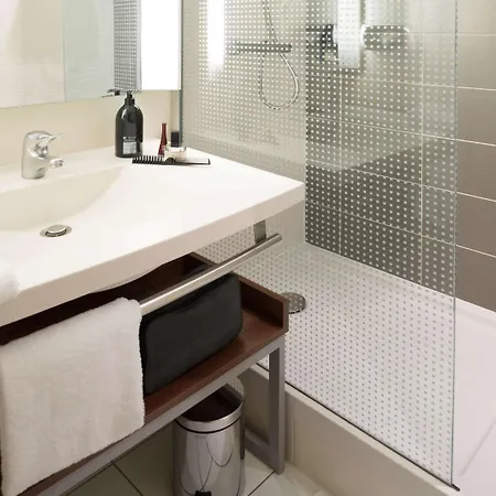 Adagio Centre Ramblas Ξενοδοχείο με διαμερίσματα 4*