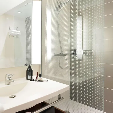 Adagio Centre Ramblas Ξενοδοχείο με διαμερίσματα 4*
