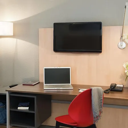 Adagio Centre Ramblas Ξενοδοχείο με διαμερίσματα 4*